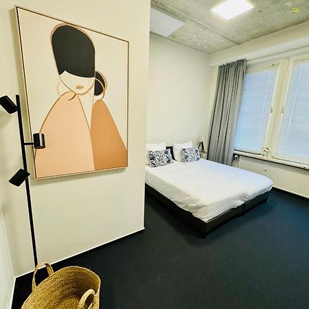 Elbapartment 29 Qm Mit Eigenem Badezimmer Hamburg Luaran gambar