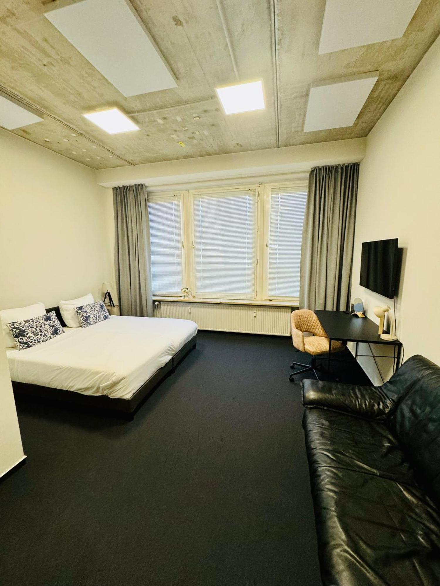 Elbapartment 29 Qm Mit Eigenem Badezimmer Hamburg Luaran gambar